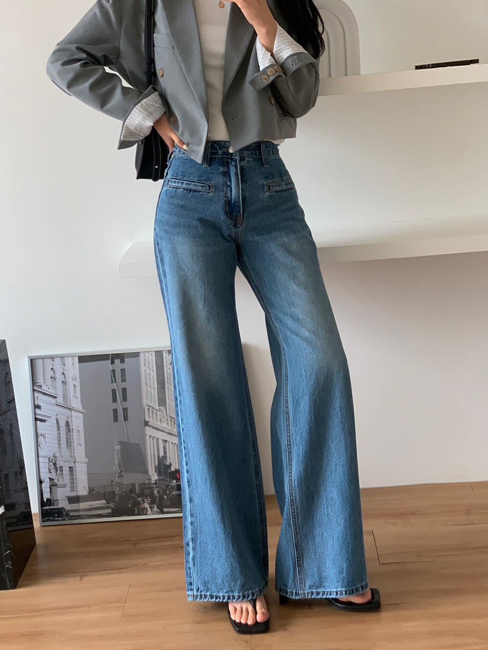 Reve High-Rise Wide Leg Jeans