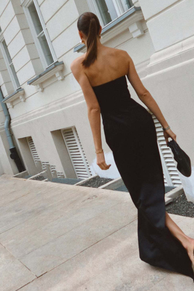 Aurora Bow Detail Strapless Maxi Dress