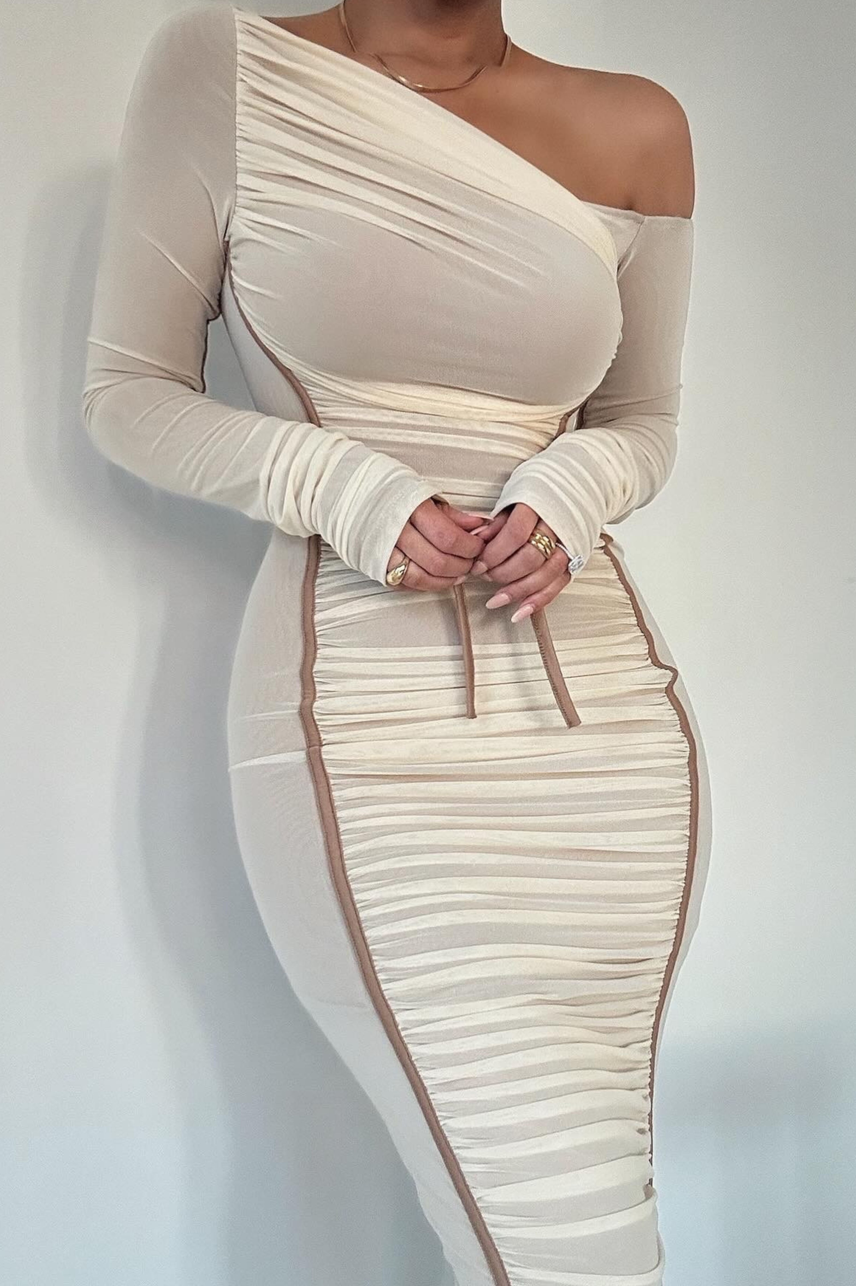 Selene One-Shoulder Ruched Midi Dress