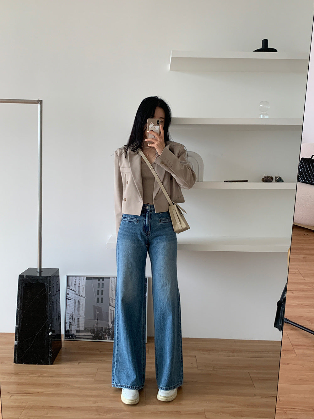 Reve High-Rise Wide Leg Jeans