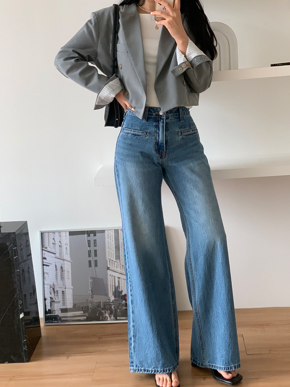 Reve High-Rise Wide Leg Jeans