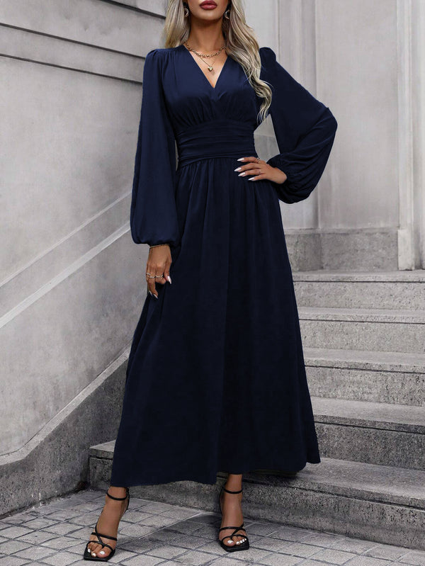 Women's Maxi Dress - Elegant V-Neck - Long Sleeve - Comfortable Fit