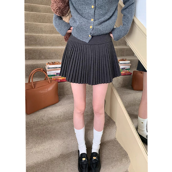 Soft Knit Pleated Skirt