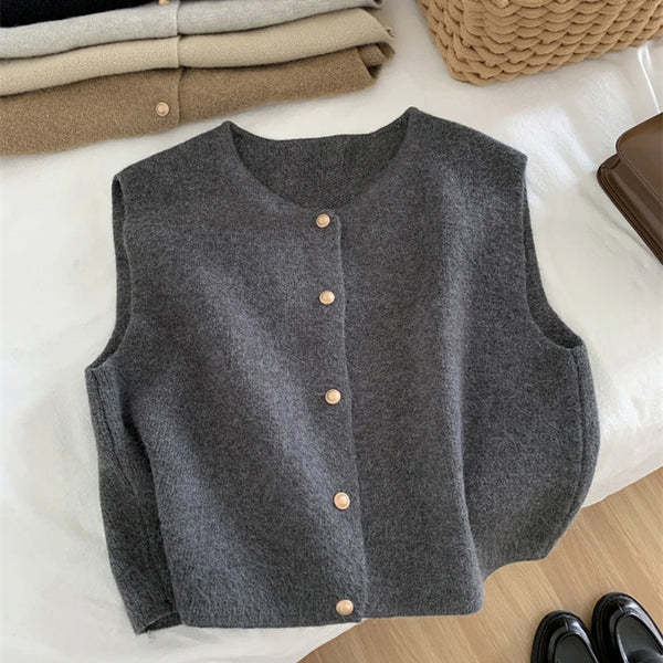 Everlow Button Knit Vest