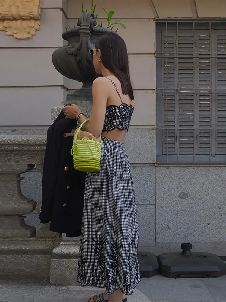 Marseille Days Embroidered Midi Dress