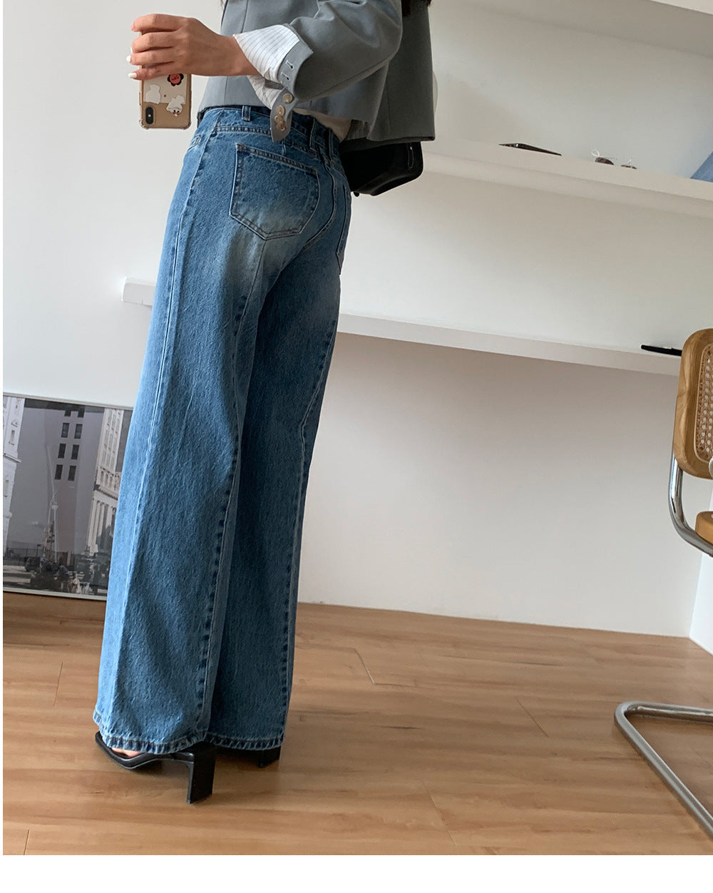 Reve High-Rise Wide Leg Jeans