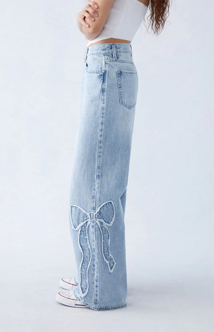 Meadow Bow Embroidered Jeans